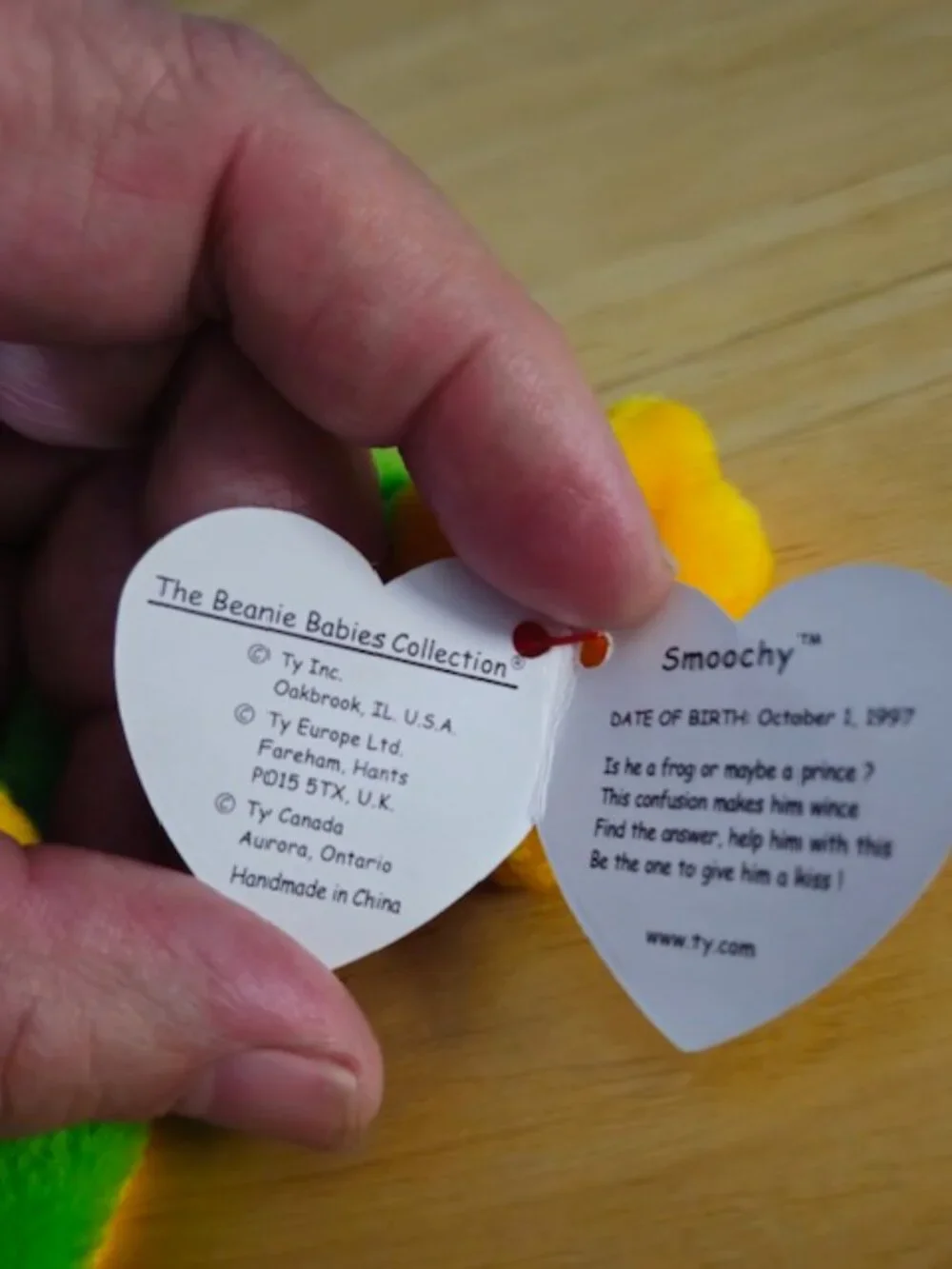 Ty Beanie Baby Smoochy The Frog Tags Attatched